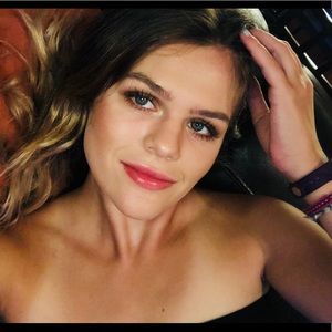 Meet your Posher, Maddie